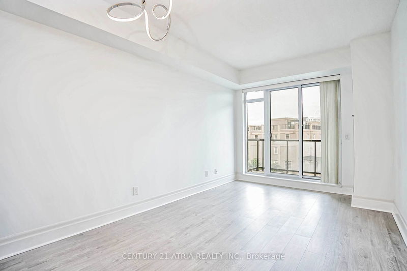  402 - 131 Upper Duke Cres  Markham, L6G 0C9 | Image 5