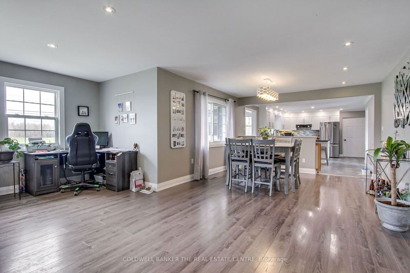 1109 Ravenshoe Rd  East Gwillimbury, L9P 1R2 | Image 6