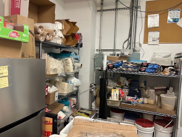 243 - 7181 Yonge St, Markham, L3T 0C7 | Image 3