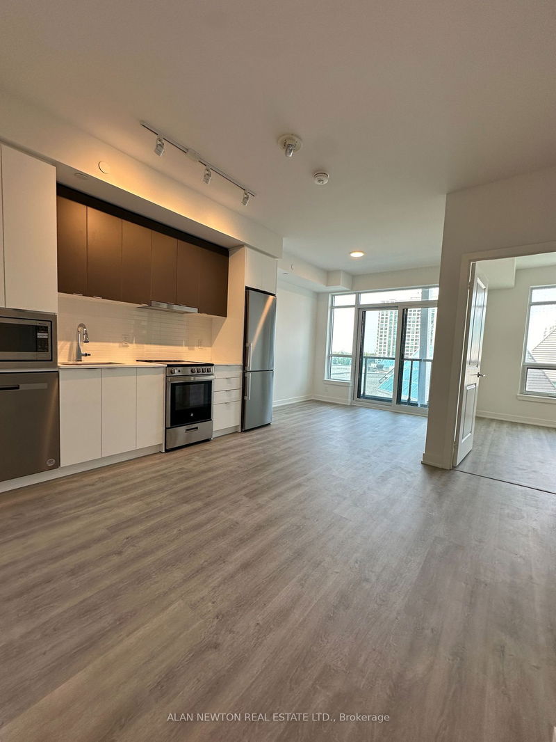 home for lease on B328-50 Upper Mall Way