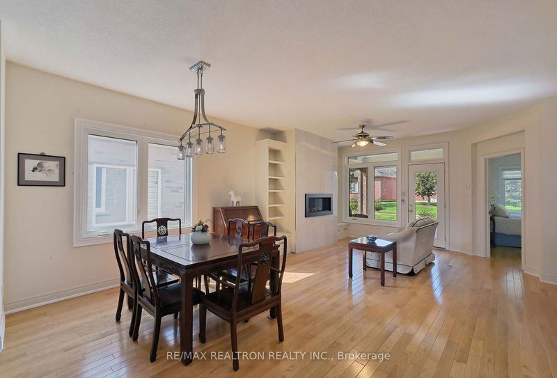 6 Arnie's Chance   Whitchurch-Stouffville, L4A 1M7 | Image 10