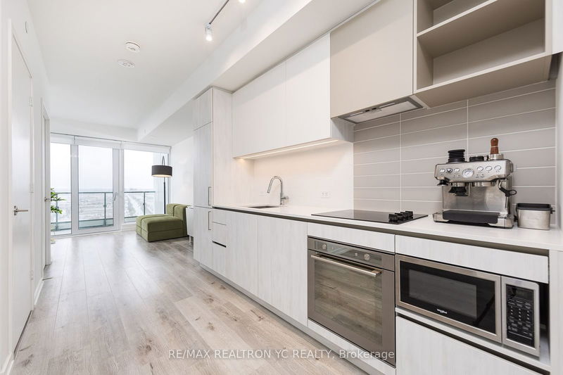  3307 - 7890 Jane St  Vaughan, L4K 0K9 | Image 3