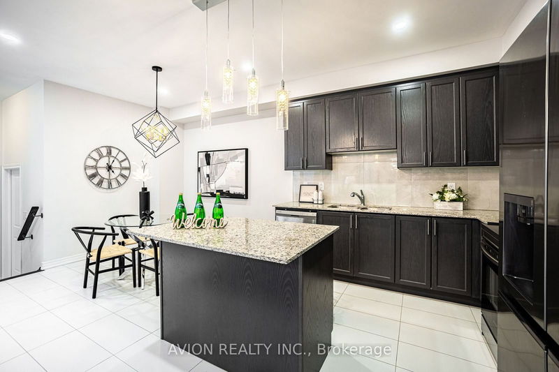 538 White's Hill Ave  Markham, L6B 1N9 | Image 15