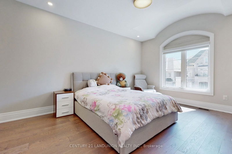 22 Conger St  Vaughan, L6A 4Y7 | Image 34