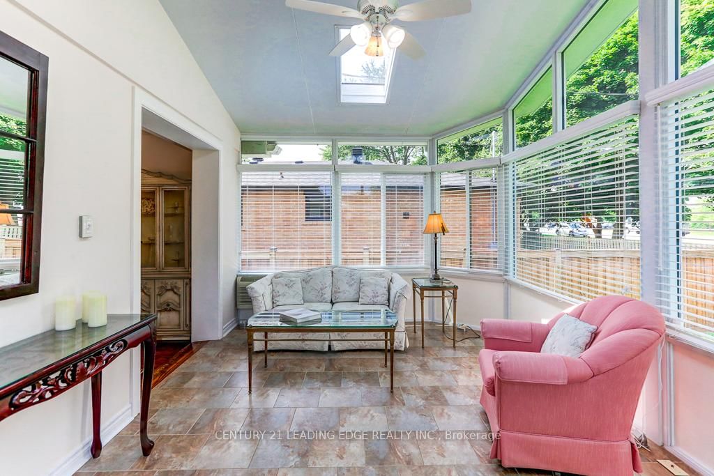 Listing Image 16