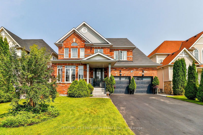 48 Collier Cres  Essa, L3W 0M6 | Image 1