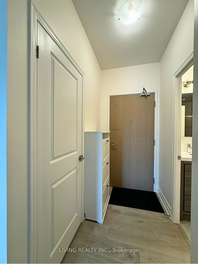 home for lease on 406-8 Rouge Valley Drive