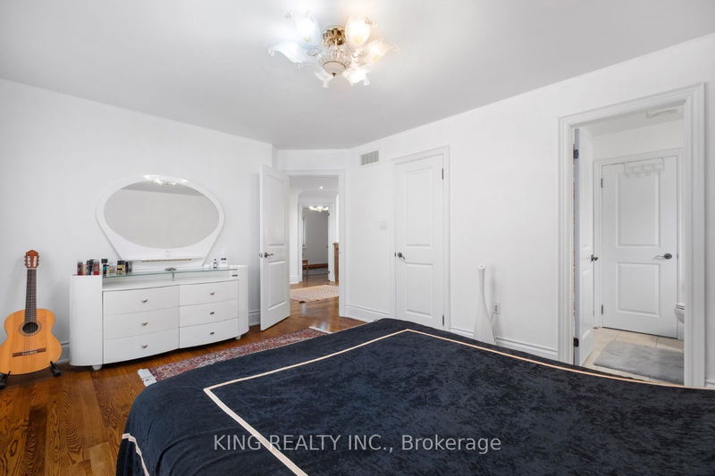 212 19th Ave  Richmond Hill, L4E 3P6 | Image 7