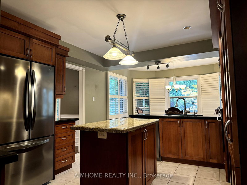 30 Ritter Cres, Markham, L3R 4K5 | Image 3