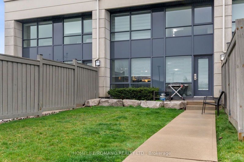  122 - 24 Woodstream Blvd  Vaughan, L4L 8C4 | Image 2