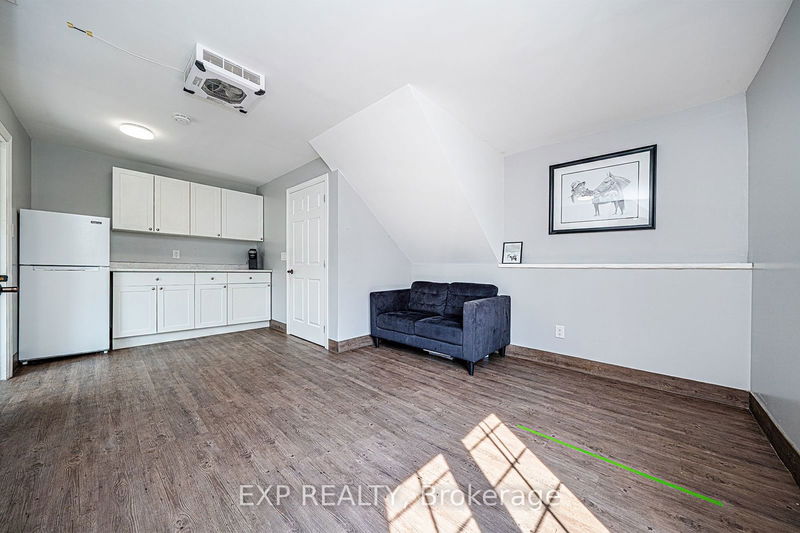 80 Brule Lakeway Rd  Georgina, L0E 1L0 | Image 30