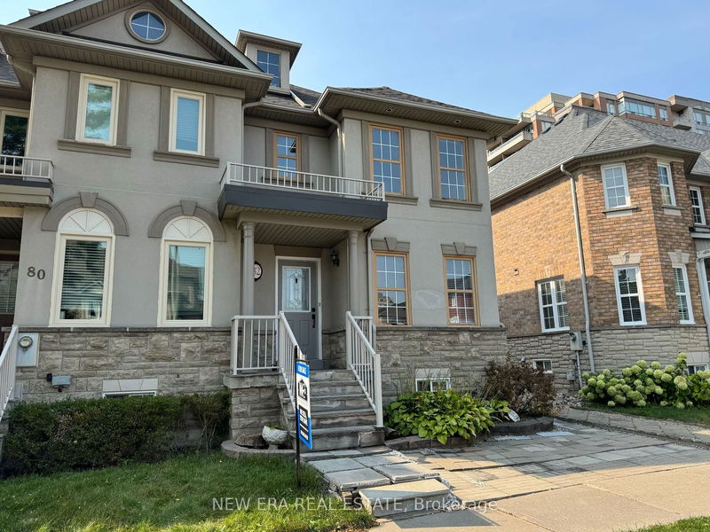 82 Ellesmere St  Richmond Hill, L4B 4E3 | Image 1