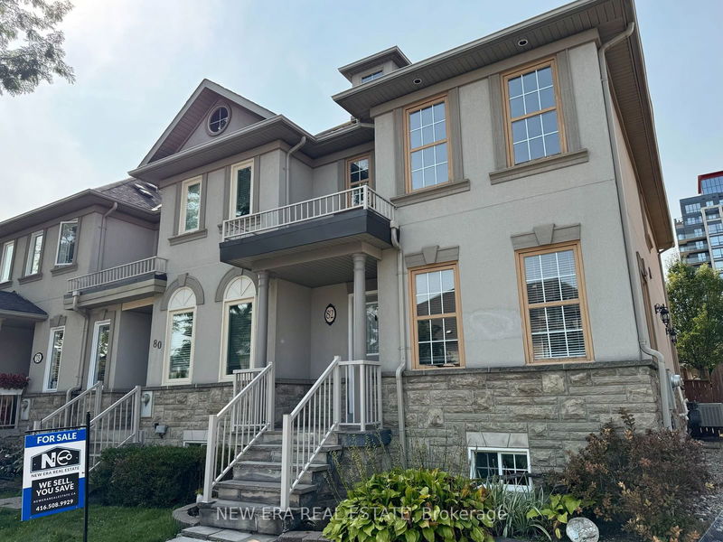 82 Ellesmere St  Richmond Hill, L4B 4E3 | Image 2