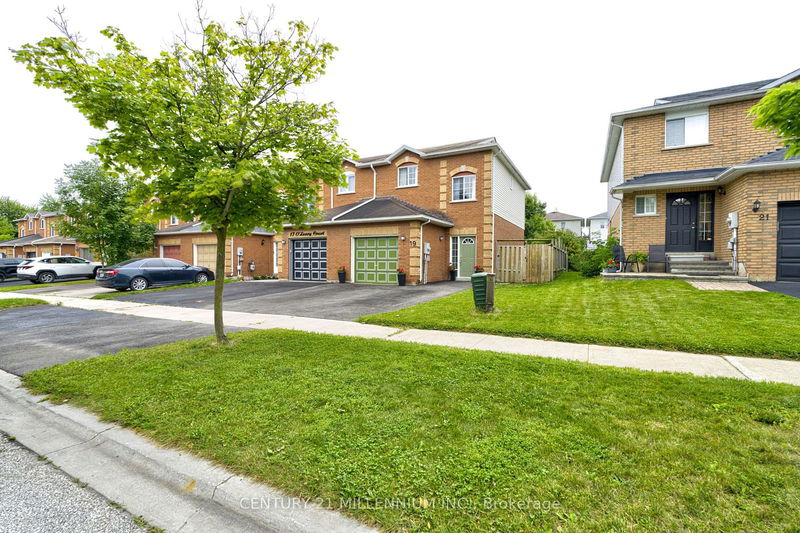 19 O'Leary Crt  New Tecumseth, L0G 1W0 | Image 1