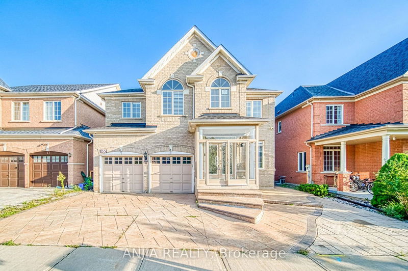 home for lease on 55 Castlemore Avenue