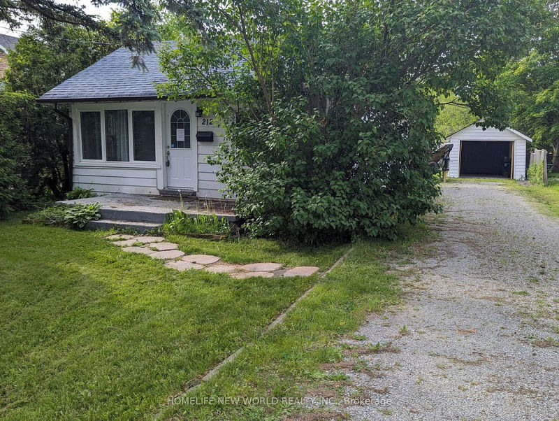 212 Elm Ave  Georgina, L4P 2V1 | Image 11