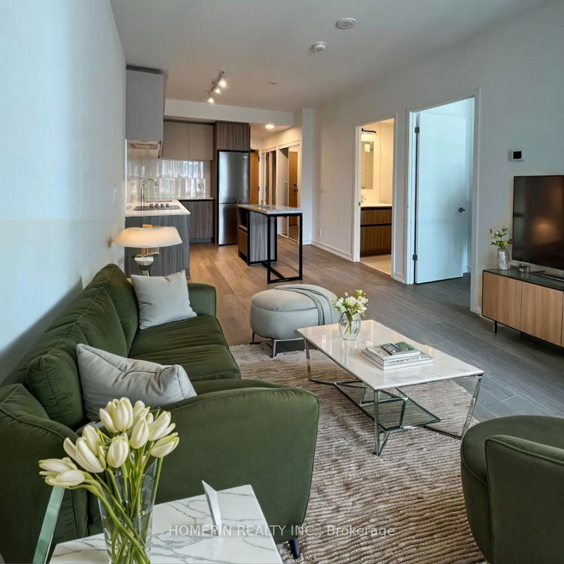 home for lease on 435-8 Beverley Glen Boulevard