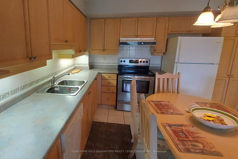 502 - 2500 Rutherford Rd, Vaughan, L4K 5N7 | Image 3