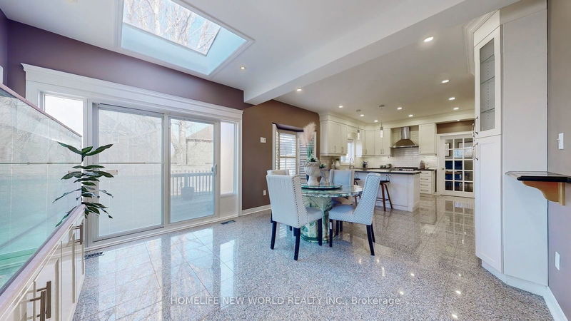 115 Golden Tulip Cres  Markham, L6C 1W4 | Image 12