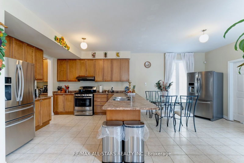 18 Orr Farm Rd  Markham, L6C 0A3 | Image 9