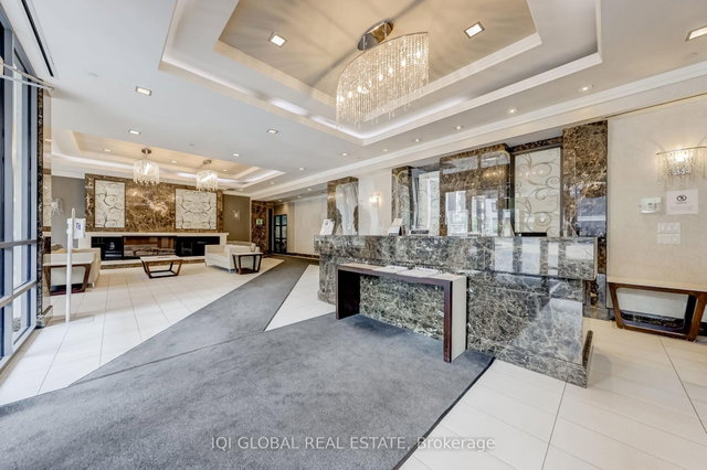 702 - 370 Highway 7 E