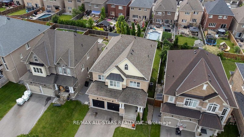 37 Ridge Gate Cres  East Gwillimbury, L0G 1M0 | Image 36