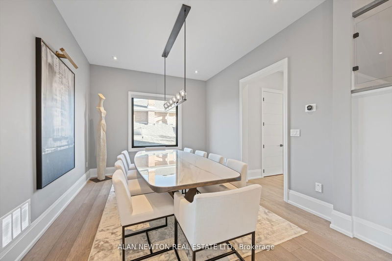 20 Sabrina Crt  Richmond Hill, L4C 5P8 | Image 10