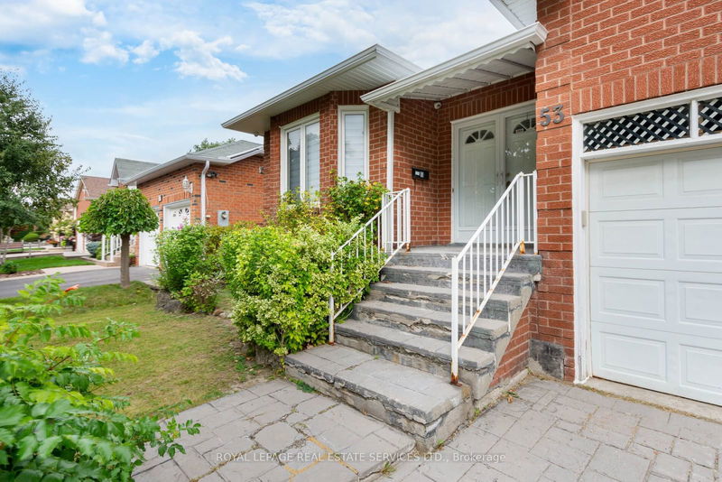 53 Findhorn Cres  Vaughan, L6A 1M2 | Image 3