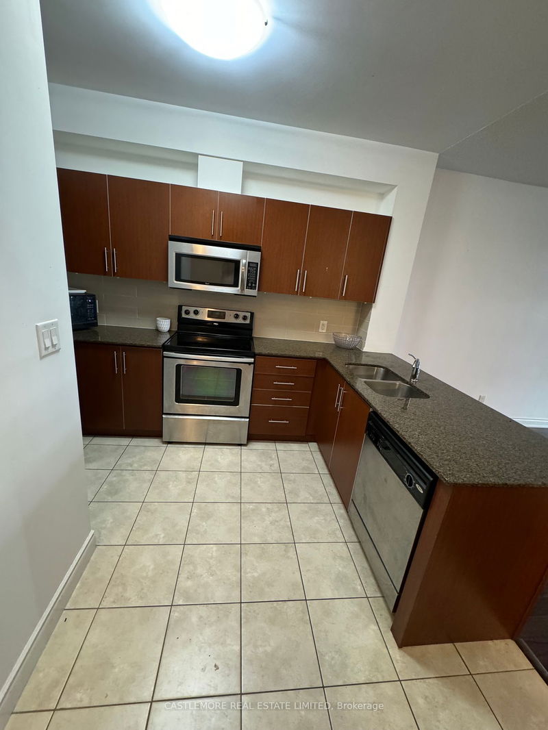 home for lease on 304-281 Woodbridge Avenue