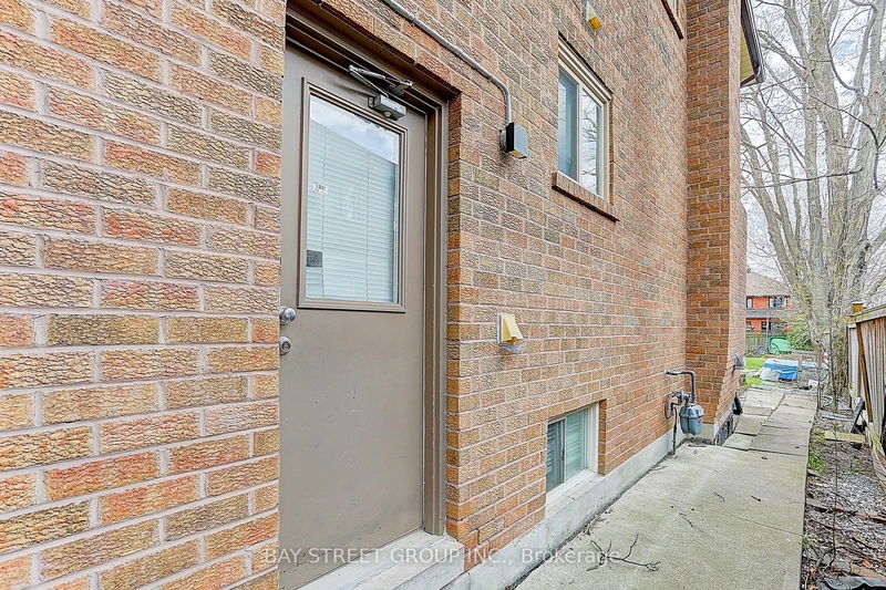 295 Elgin Mills Rd W Richmond Hill, L4C 4M1 | Image 32