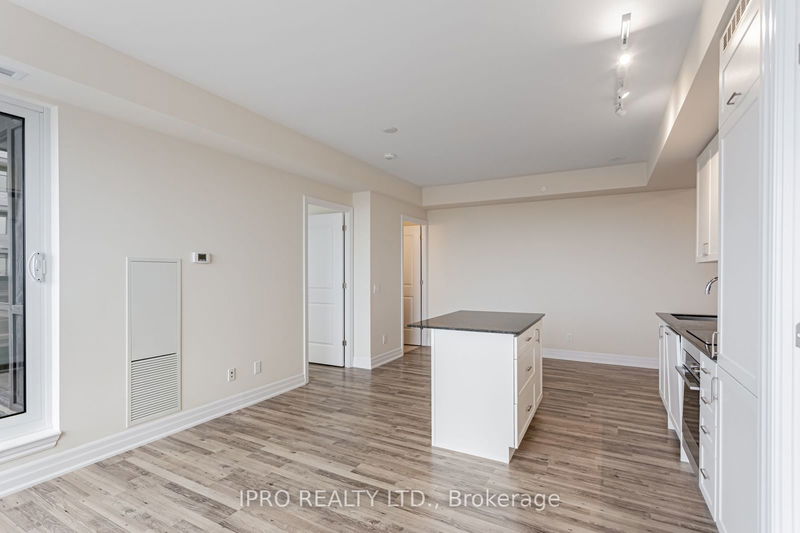  809 - 9075 Jane St  Vaughan, L4K 0L7 | Image 11