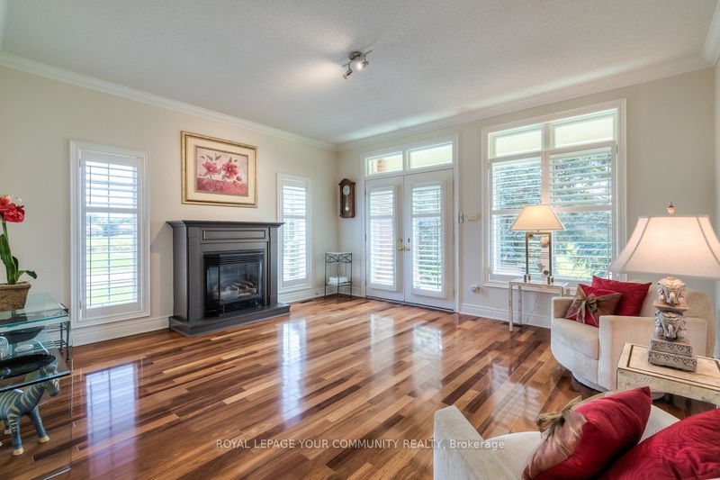 143 Legendary Tr  Whitchurch-Stouffville, L4A 1W5 | Image 5