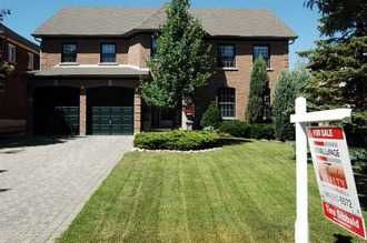 Detached House sold at 39 Montclair Road, Richmond Hill, Bayview Hill, L4B2T9 - MLS: N929711