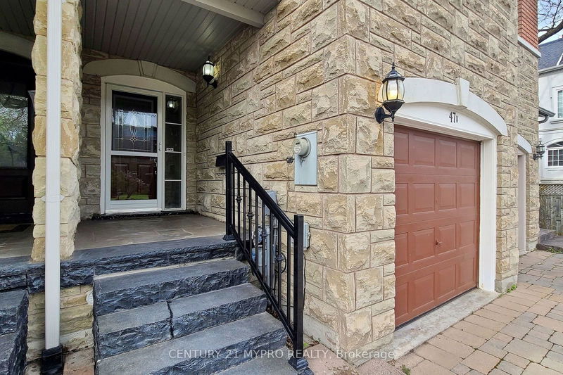 47A Benson Ave  Richmond Hill, L4C 4E5 | Image 2