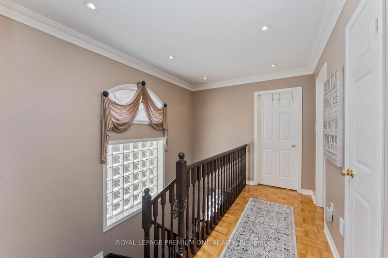 31 Neuchatel Ave  Vaughan, L4H 2Y2 | Image 24