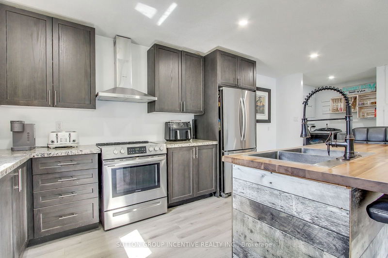 2244 Willard Ave  Innisfil, L9S 2B8 | Image 17