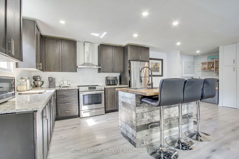 2244 Willard Ave  Innisfil, L9S 2B8 | Image 18