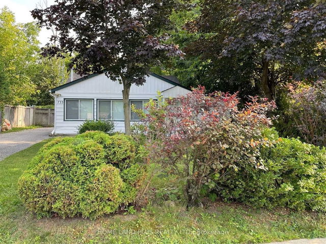 733 Innisfil Beach Road