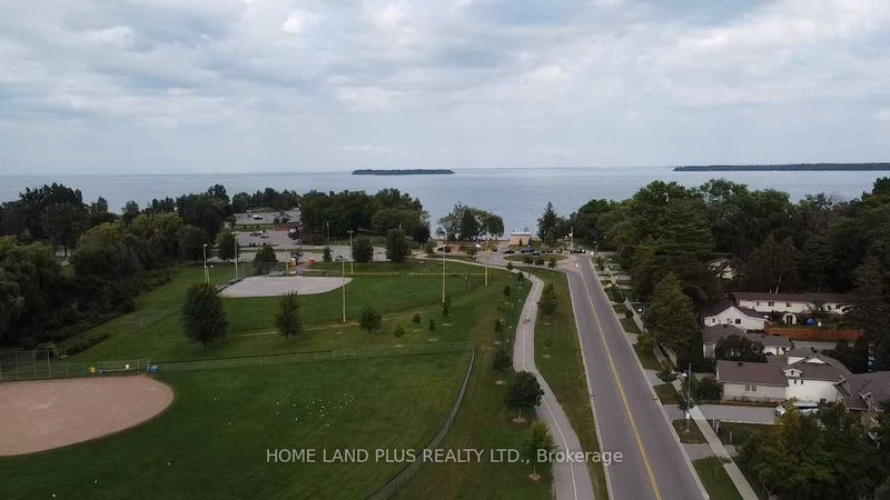 733 Innisfil Beach Rd  Innisfil, L9S 4E4 | Image 14