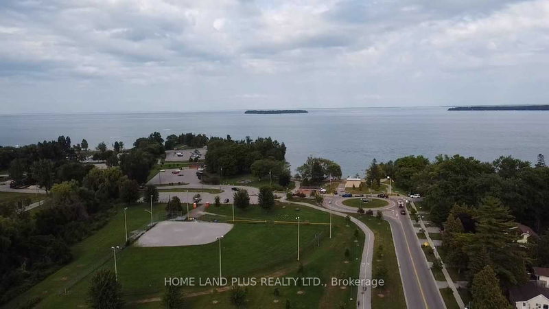 733 Innisfil Beach Rd  Innisfil, L9S 4E4 | Image 15