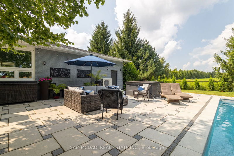 3587 Sideroad 10   Bradford West Gwillimbury, L3Z 3V6 | Image 37