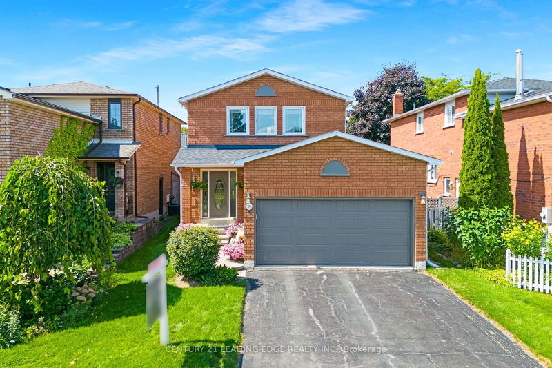 20 Bayberry St  Whitchurch-Stouffville, L4A 7Y9 | Image 1