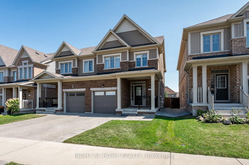 37 Donnan Dr, New Tecumseth, L0G 1W0 | Image 3