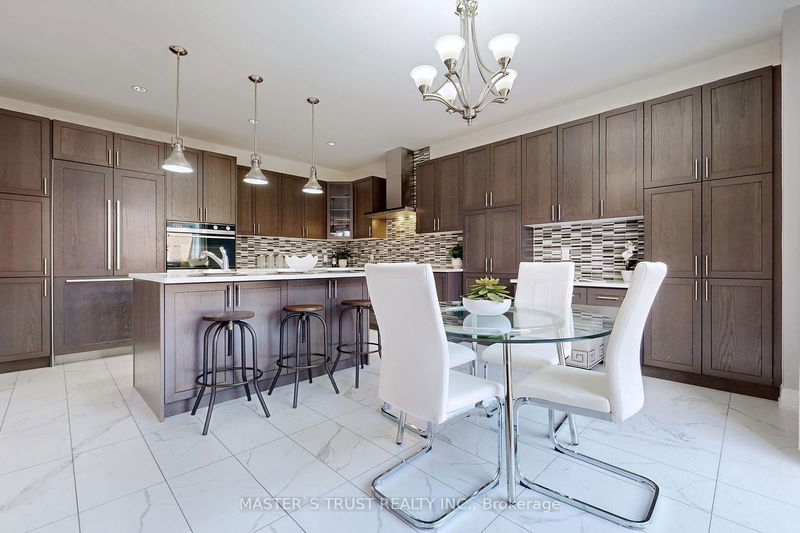 95 Dog Wood Blvd  East Gwillimbury, L9N 1G5 | Image 11