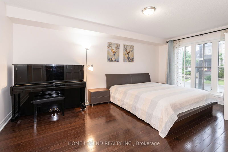 5 Earnshaw Dr  Markham, L6C 0E4 | Image 22