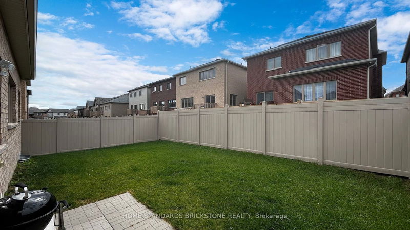 107 Connell Dr  Georgina, L4P 0K3 | Image 33