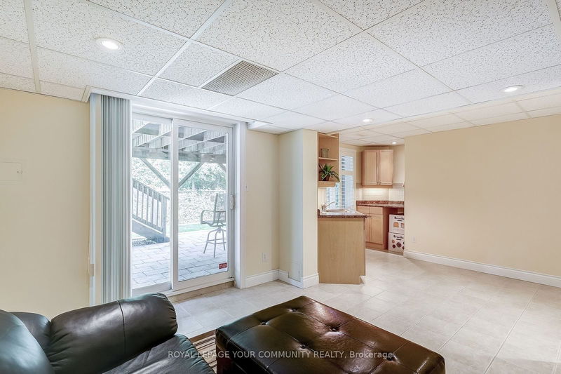 63 Westway Cres  Vaughan, L4K 5M1 | Image 31