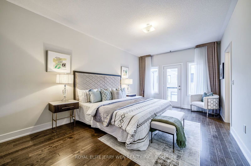 54 Laskin Dr  Vaughan, L6A 5A4 | Image 20