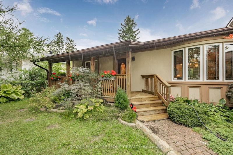 2211 Mildred Ave  Innisfil, L9S 2B9 | Image 2