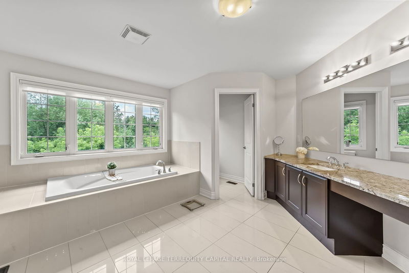 76 Upper Post Rd  Vaughan, L6A 4J8 | Image 21